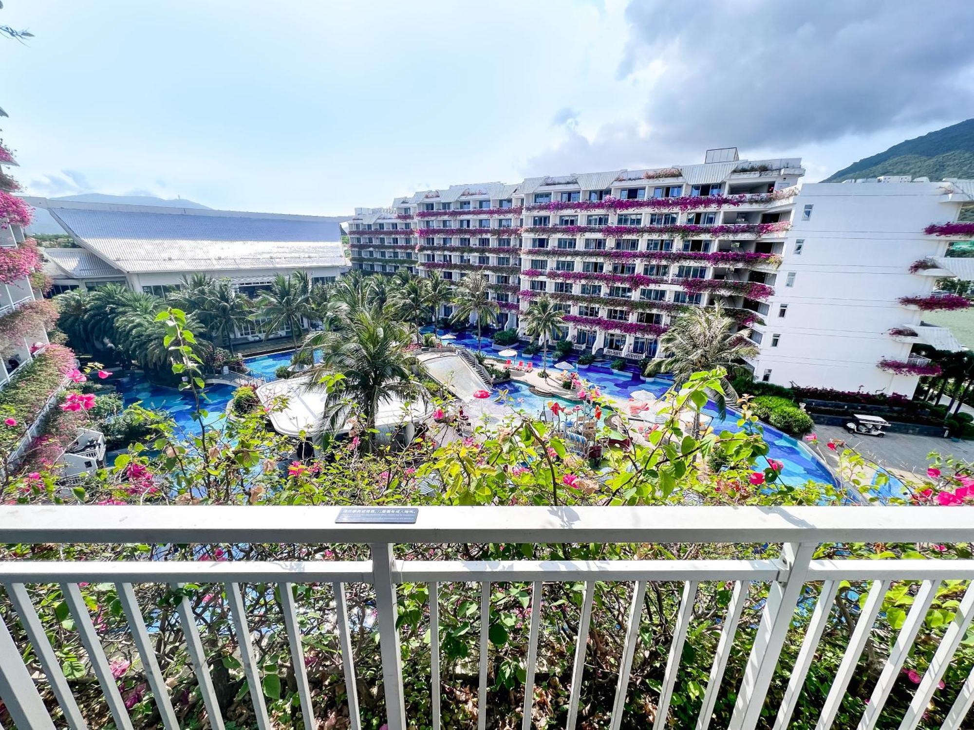 Palace Resort Yalong Bay Sanya Exterior foto